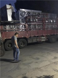 發(fā)貨現(xiàn)場(chǎng)